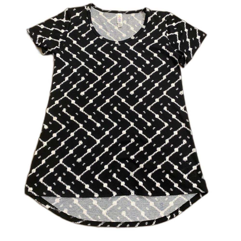Lularoe Scoop Neck Tunic Black and White
